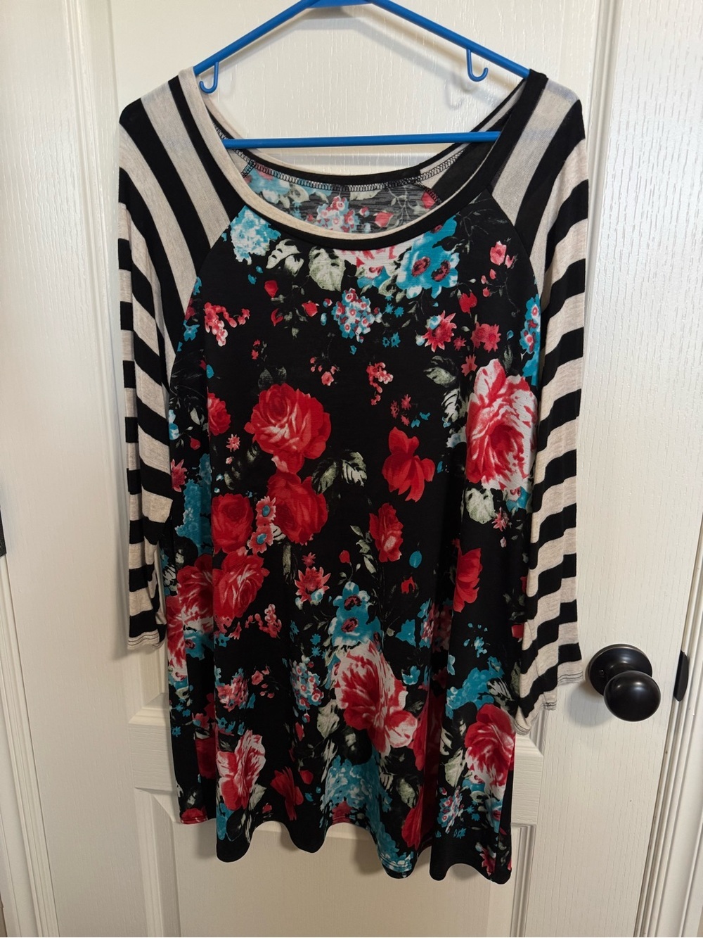 Paisley Grace Mixed Pattern Floral & Striped Raglan Tunic Top - Size Large
